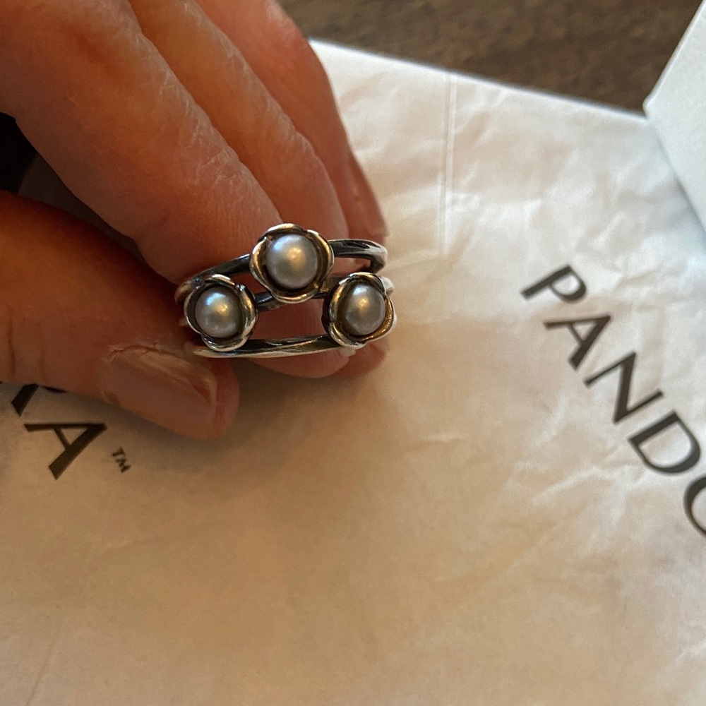 Pandora Three Wishes Pearl and Sterling Silver Ring Size 7 - Picture 5 of 6